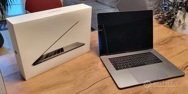 MacBook Pro 15" 2017 con touchbar