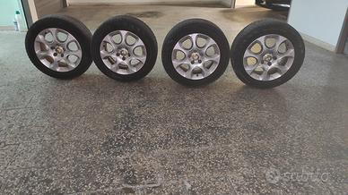 Cerchi in lega da 16" per Alfa Romeo 159