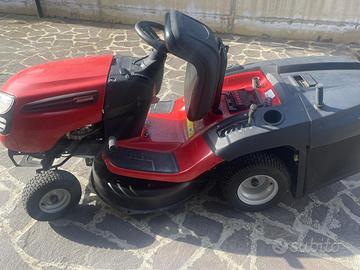 trattorino tagliaerba JIONSERED