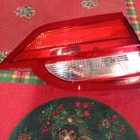 faro posteriore sinistro Ford fiesta