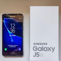 Smartphone Samsung J5 (6) vintage