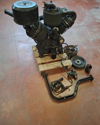 Compressore Ceccato 4608 da 1500 l/min, martinetto