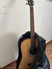 chitarra acustica