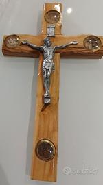 Crocifisso in Legno d'Ulivo della Terra Santa