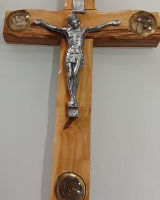 Crocifisso in Legno d'Ulivo della Terra Santa