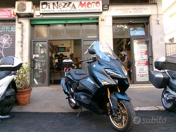 Yamaha T Max 560 - TECH MAX