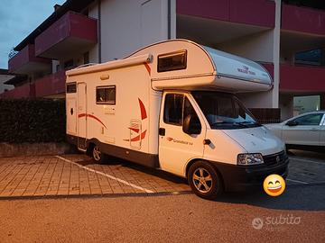  camper mansardato roller team