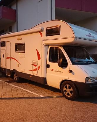  camper mansardato roller team