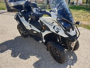 Moto Qooder Quadro