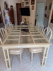 tavolo bianco e cristallo 