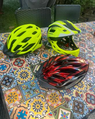 Caschi bici