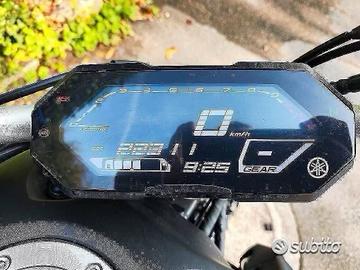 Display Yamaha MT-07