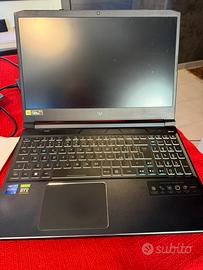 Notebook per gaming Acer Predator Helios 300