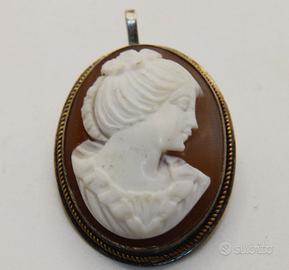 Antico splendido cammeo argento