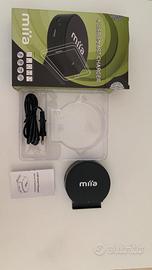 Caricabatterie intelligente con quattro porte USB