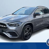 Mercedes-Benz GLA 250 E PLUG-IN HYBRID AUTOMA...