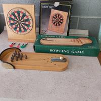 Gioco bowling e gioco freccette in legno