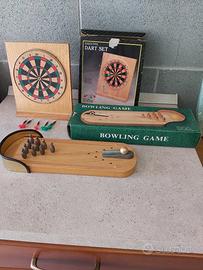 Gioco bowling e gioco freccette in legno