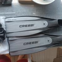 maschera e pinne cressi sub pesca apnea