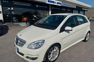 Mercedes-Benz B 200 T245 cdi Premium*AUTOMATIC*PEL