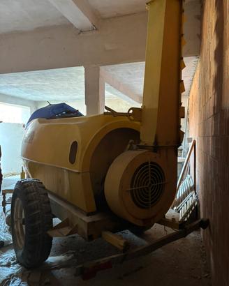 Atomizzatore con torretta per pioppeti – trattore