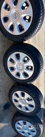 Gomme 185/65R15 Opel