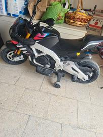 Moto aprilia elettrica giocattolo