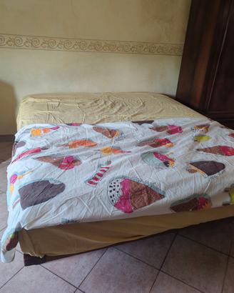 Letto matrimoniale con materasso 
