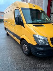 Furgone Mercedes sprinter 311