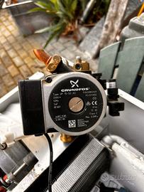grundfos type up 15-50 ao  pompa acqua per caldaia