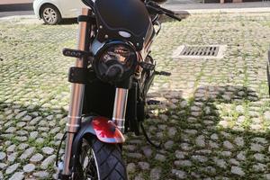moto trail leoncino