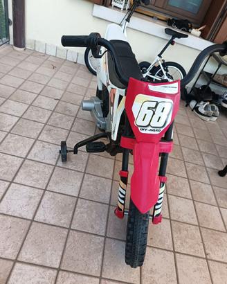 Moto elettrica bambino
