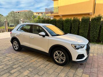 Audi Q3 2.0 150cv 2020