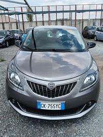 Lancia Ypsilon 1.0 FireFly 5 porte S&S Hybrid Gold