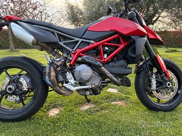 HyperMotard 950 depotenziato per patente A2