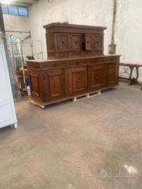 Credenza antica in legno massello con alzata