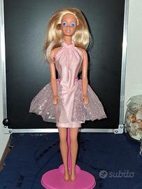Barbie bionda Fashion Play Promenade Simpatia 1897