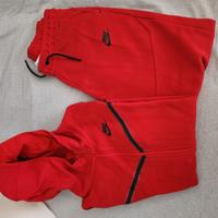 Nike tech rossa