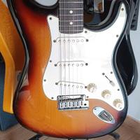 FENDER STRATOCASTER USA