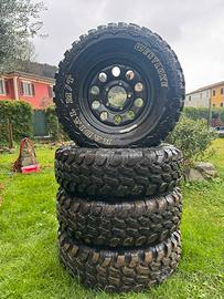Cerchi + Gomme 235/75 r15 dot 0125