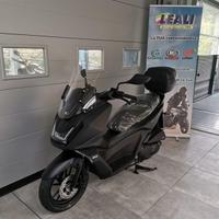 Kymco X-Town 125i SKYTOWN 125i