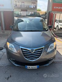 Lancia Ypsilon 1.3 MJT 16V 95 CV 5 porte S&S Silve