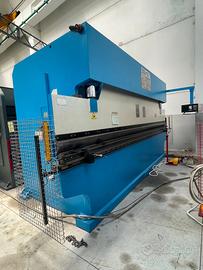 PIEGATRICE FARINA IDRAULICA 5000 X 100 ton