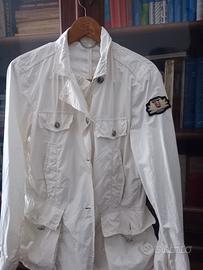 giacca bianca leggera ed impermeabile