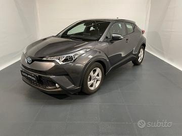 TOYOTA C-HR 1.8 Hybrid E-CVT Active