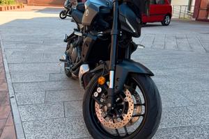 YAMAHA MT-07 700 - UNICO PROPRIETARIO - 285 KM - P
