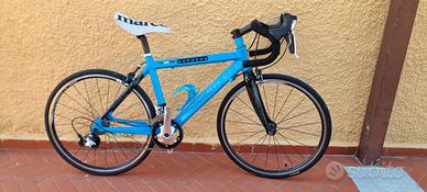 bici corsa 22" saccarelli carbonio