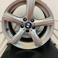 Cerchi in lega originali BMW da 17 ''