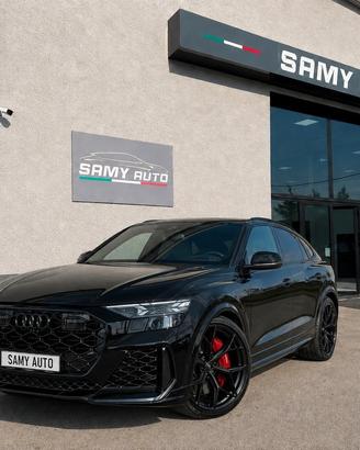 Audi Q8 RS TFSI V8 quattro tiptronic Performance