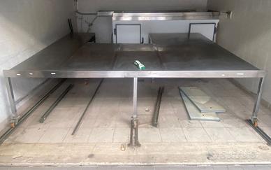 tavolo da lavoro inox su ruote+ cella frigorifera